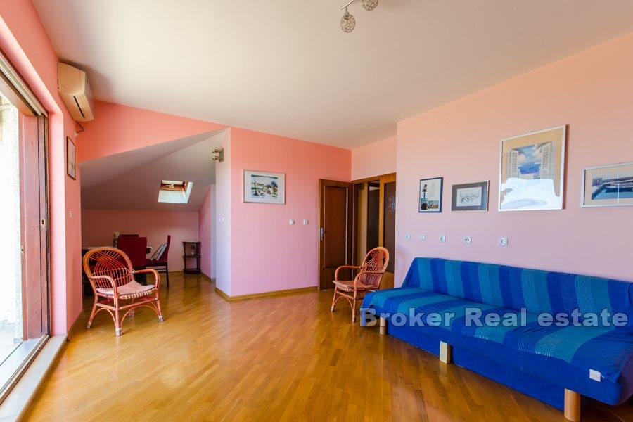 Split, Meje, three bedrooms apartment with sea view