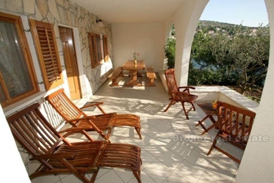 Island of Ciovo - House, first row to the sea