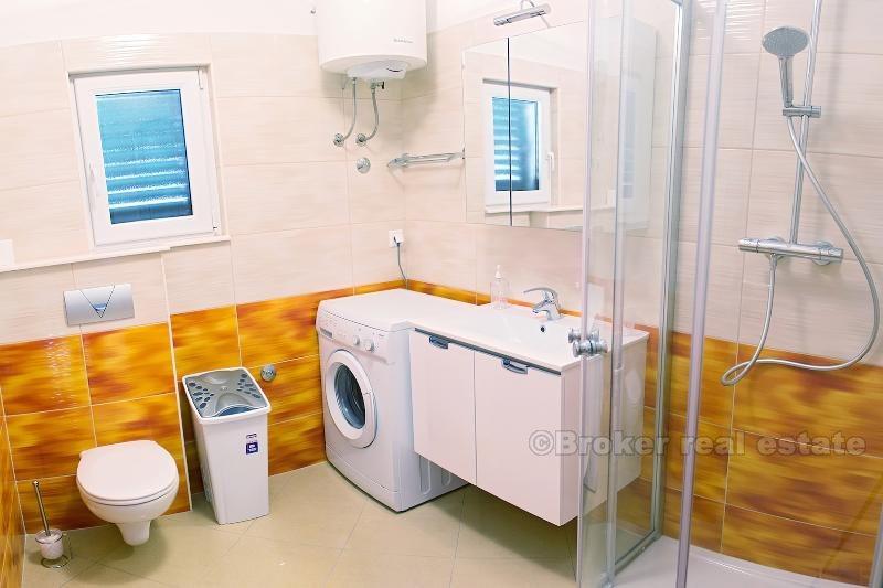 Ciovo. Nouvelle maison et moderne vacances décorée