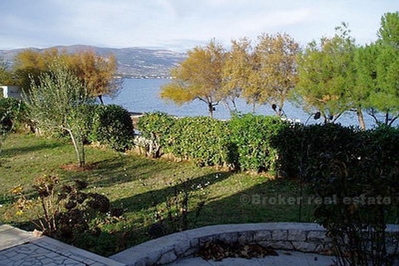 ostrov Čiovo. 2 domy u moře