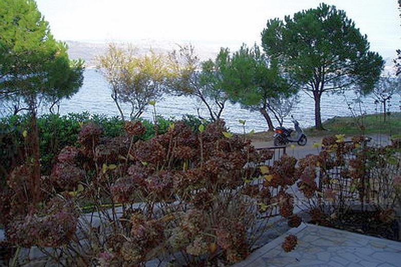 île de Ciovo. 2 maisons en bord de mer