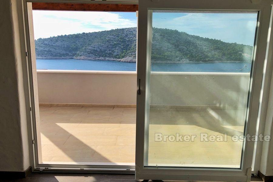 Rogoznica - Villa with a nice sea view