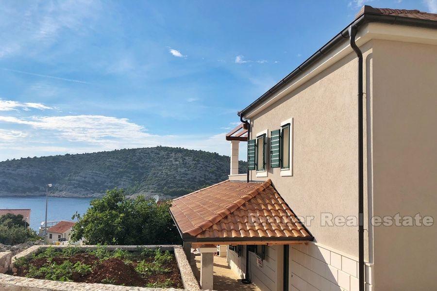 Rogoznica - Villa with a nice sea view