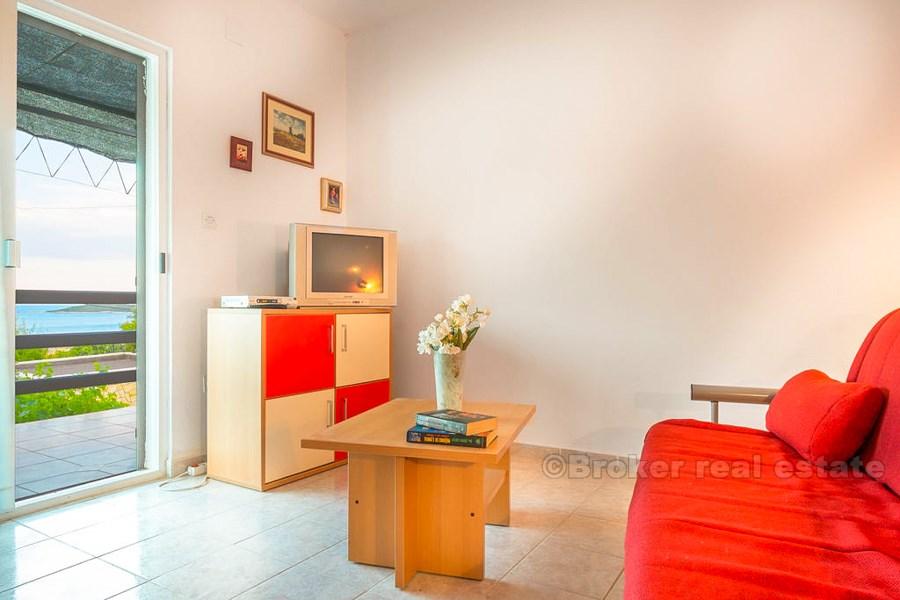 Island of Vis, house with 4 apartments