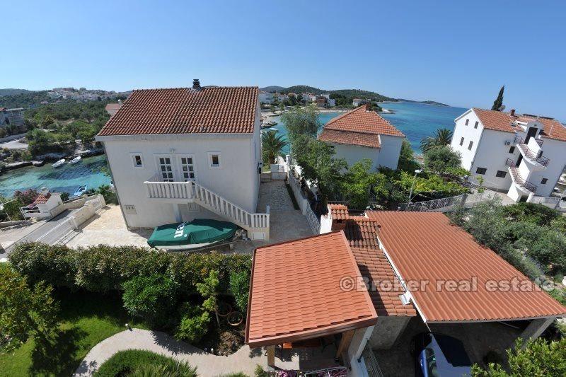 Rogoznica, villa