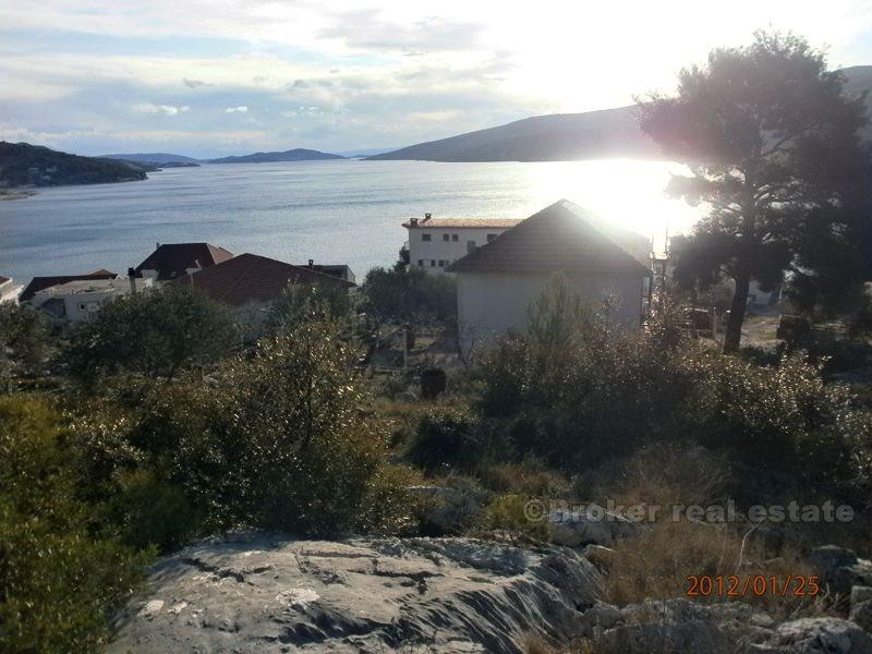 vicino alla Marina. casa