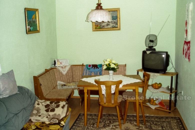 Kastela, vicino a Spalato. casa di pietra