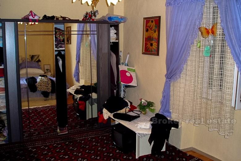 Kastela, vicino a Spalato. casa di pietra