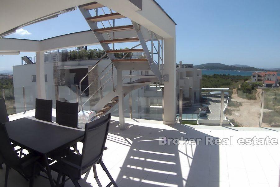 Sibenik - Penthouse with pool and sea view