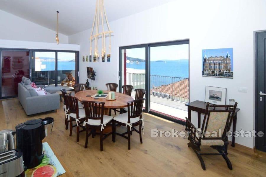 Trogir - Kuća u blizini mora