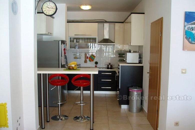Split, appartement luxueusement meublé par la mer