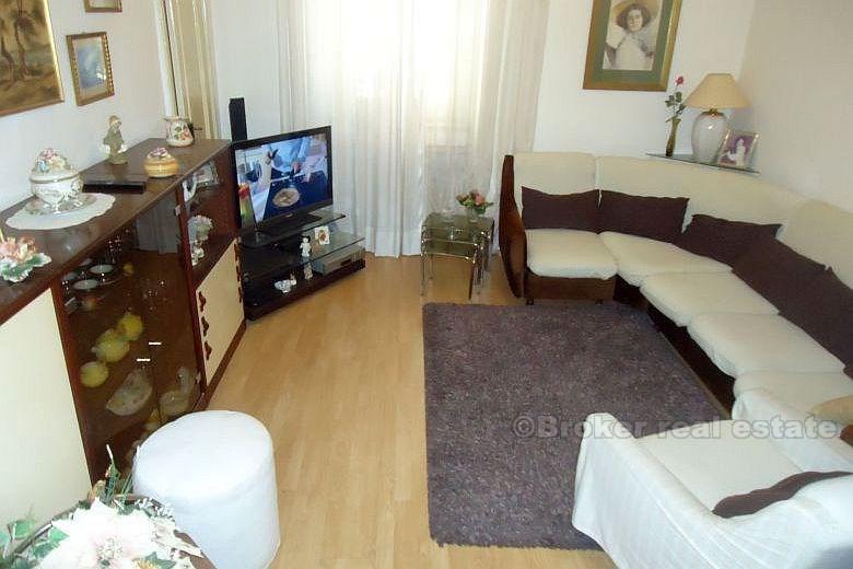 město Split, apartmán se třemi ložnicemi