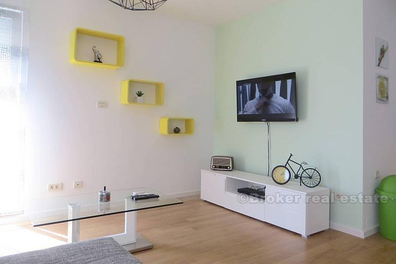 Split, drei-Zimmer-Wohnung mit Meerblick