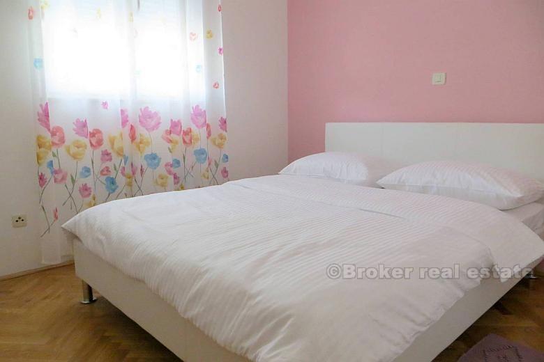 Split, drei-Zimmer-Wohnung mit Meerblick