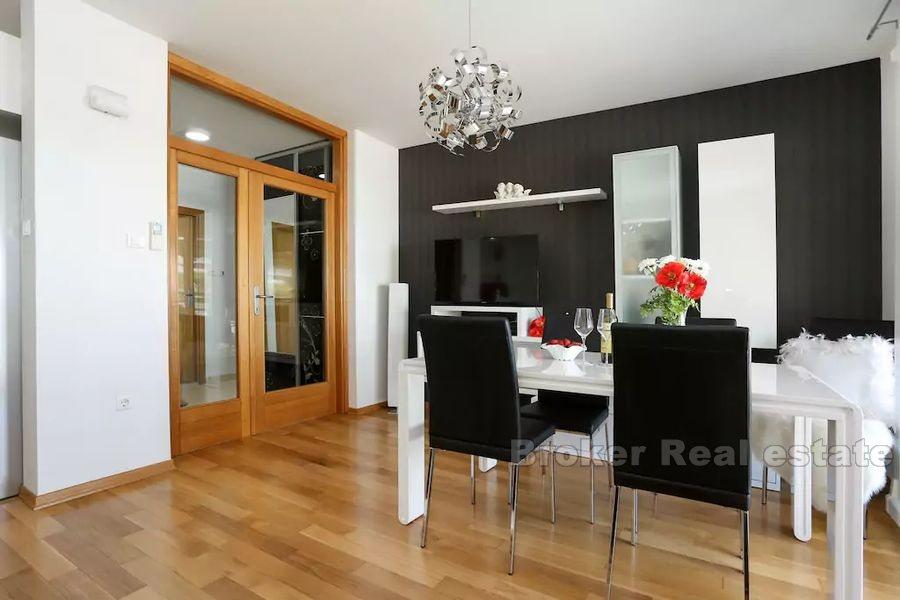 Split, Pazdigrad, to roms leilighet