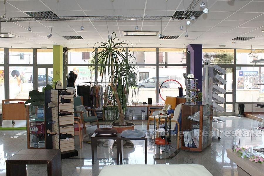 Split, Trstenik, espace d'exposition et de vente