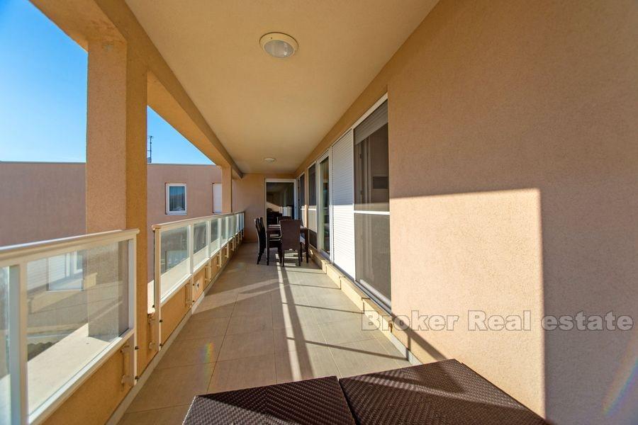 Split, Žnjan, čtyři ložnice byt