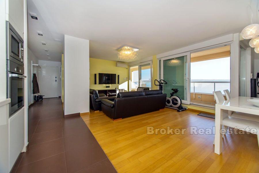 Split, Žnjan, čtyři ložnice byt