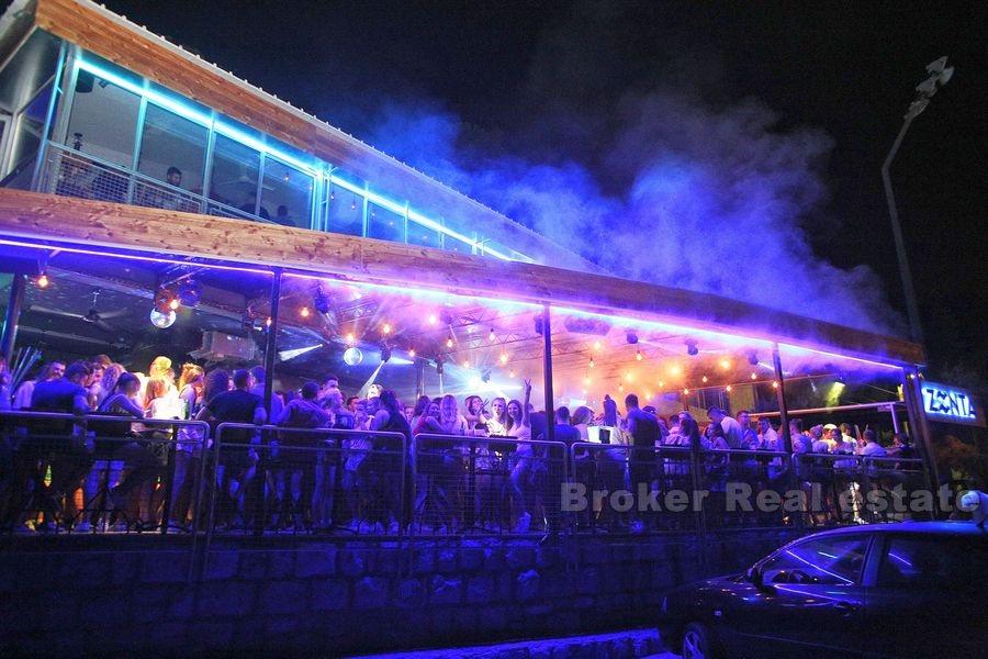 Split, Zenta, discothèque / restauration