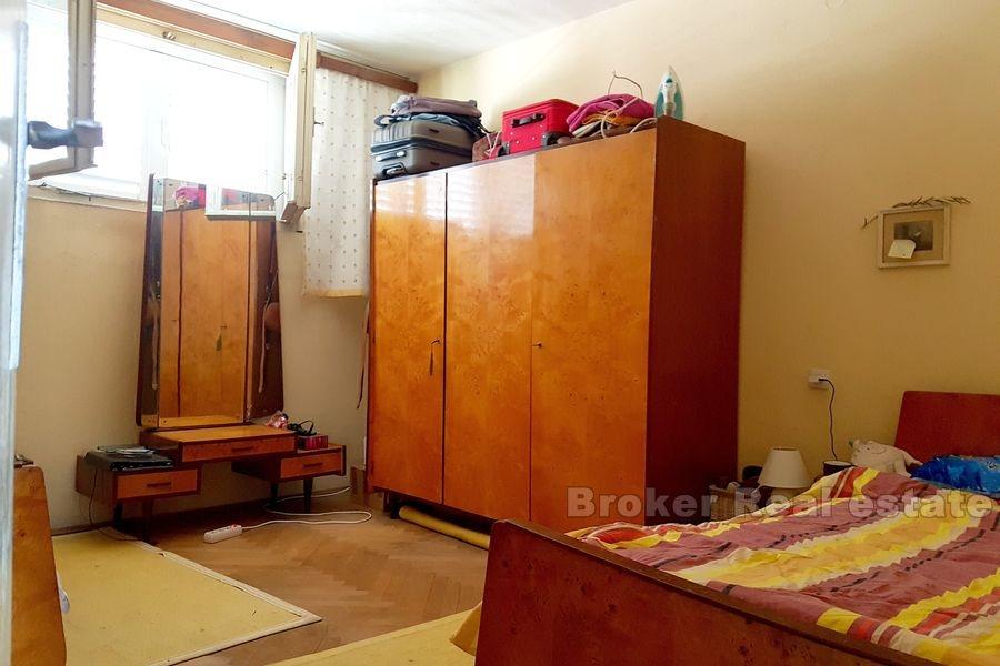 Split, Gripe, dvojizbový byt s pekným výhľadom