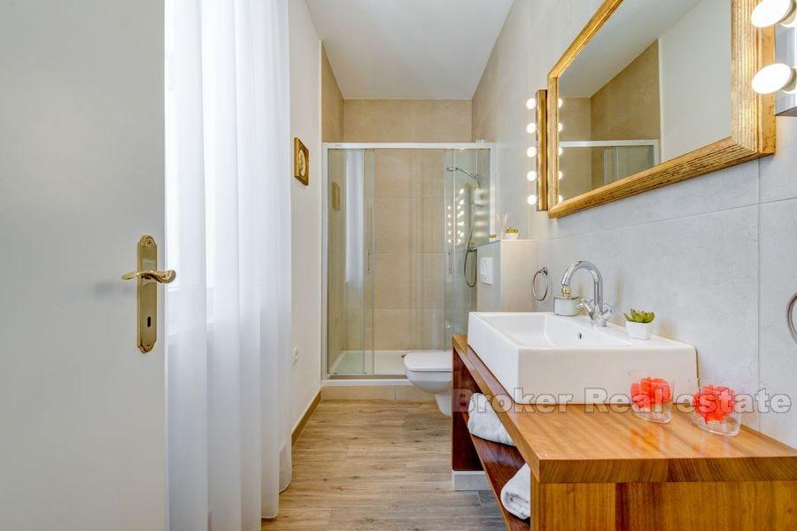 Split, Varos, apartament z trzema sypialniami dla turystyki