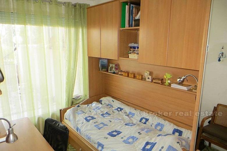 Split, apartament z dwiema piętro z ogrodem