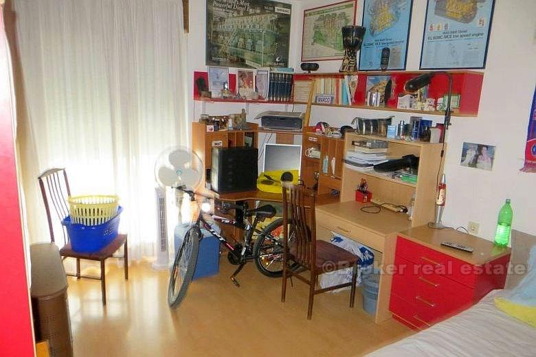 ville de Split, confortable appartement de trois chambres