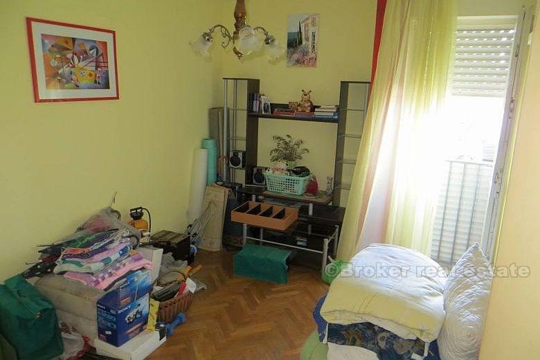 Split, Drei-Zimmer-Wohnung