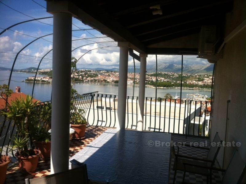 Strozanac, appartement en duplex