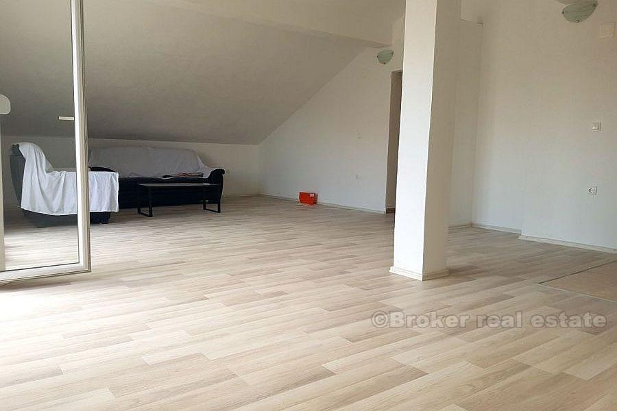 Kastela, newly built house