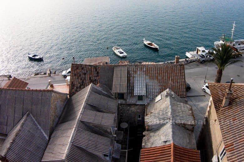 Kastela, stone house by the sea