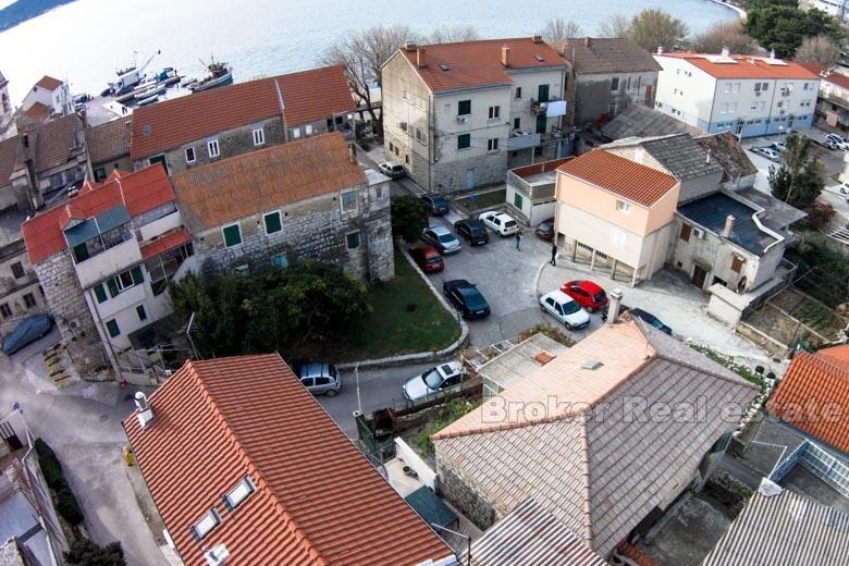 Kastela, stone house