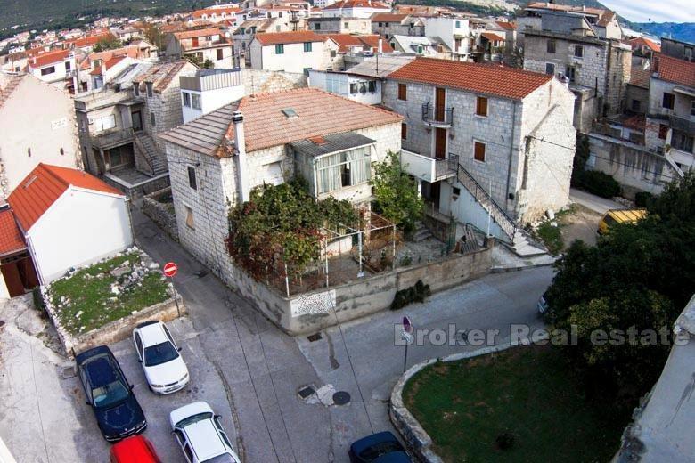 Kastela, stone house