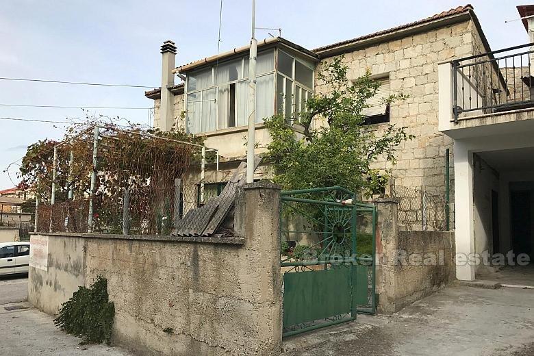 Kastela, stone house