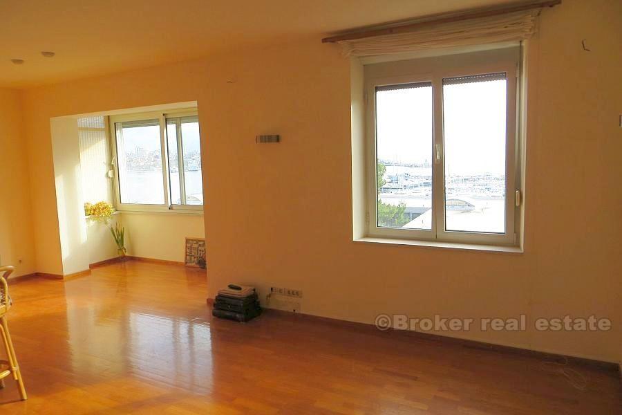 Split, Meje, two-bedroom renovated apartment