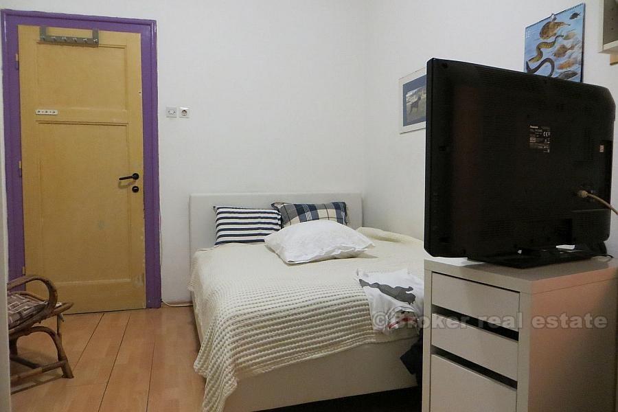 Split, Meje, appartamento con tre camere da letto