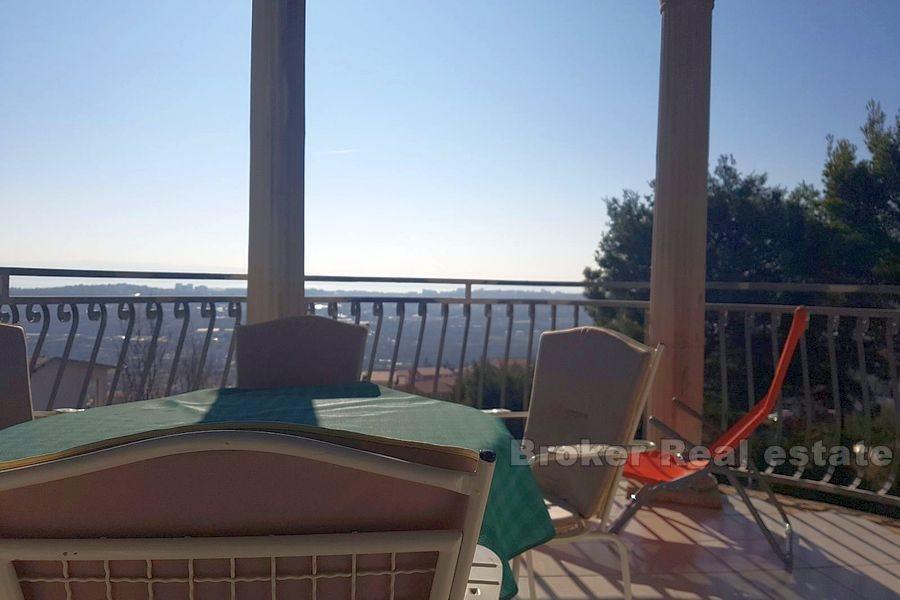 Split zone - maison avec une vue panoramique