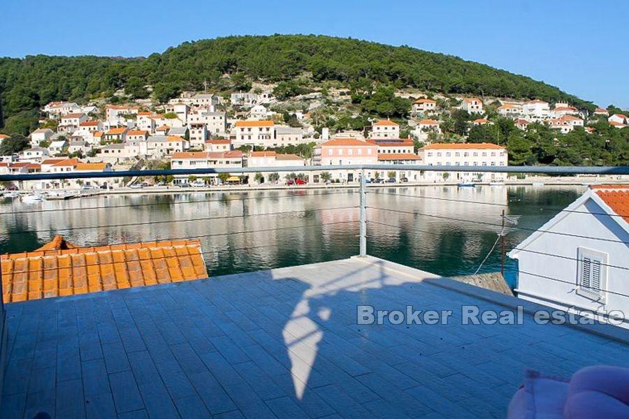 ostrov Brač, kamenný dům