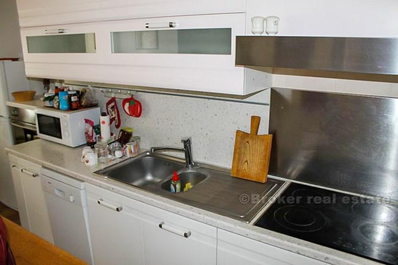 Split, Pazdigrad - appartement de deux chambres