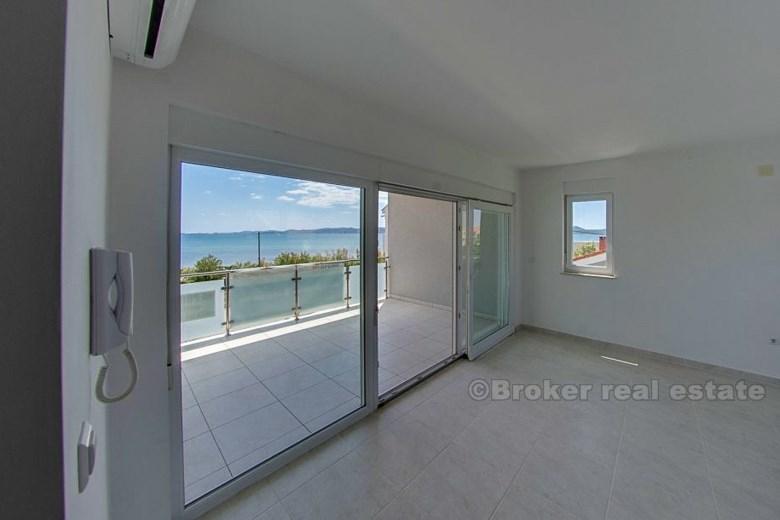 nær Zadar, tomannsbolig ved sjøen