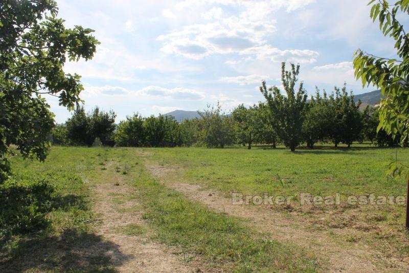 Kaštela, građevinsko zemljište