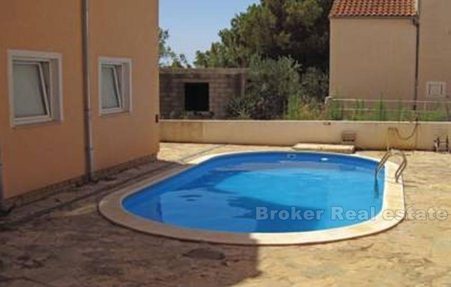 ostrov Brač, dvě ložnice byt