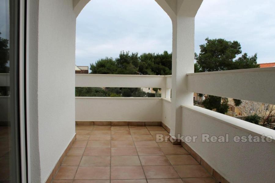 L'île de Ciovo, belle maison avec 5 appartements