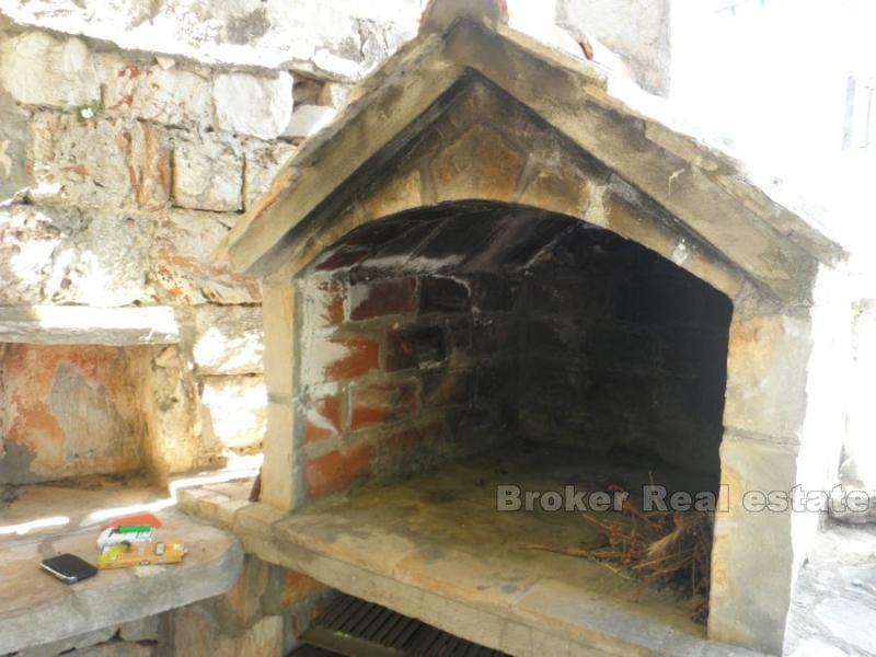 øya Hvar, renovert gammelt steinhus