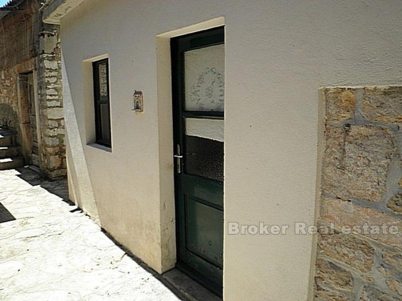 øya Hvar, renovert gammelt steinhus