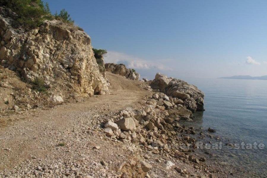 Nära Omis, byggnadstomt