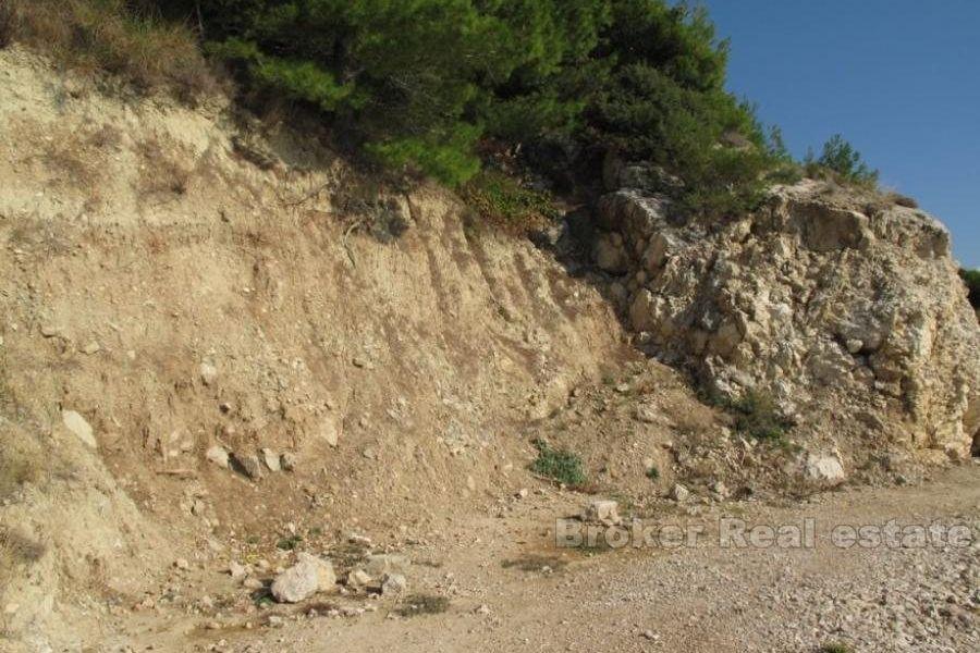 U Omiše, stavební pozemek