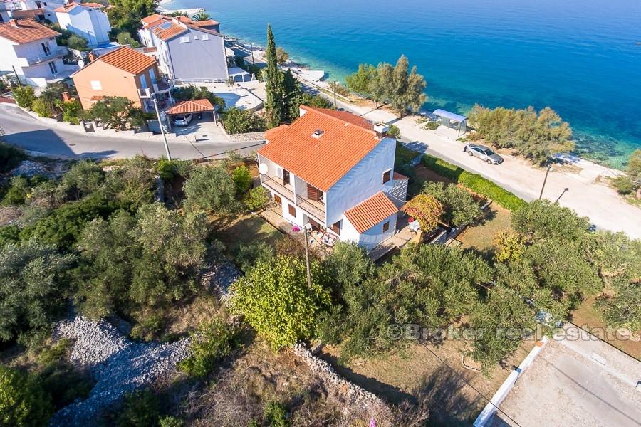 Ostrov Čiovo - dům u moře