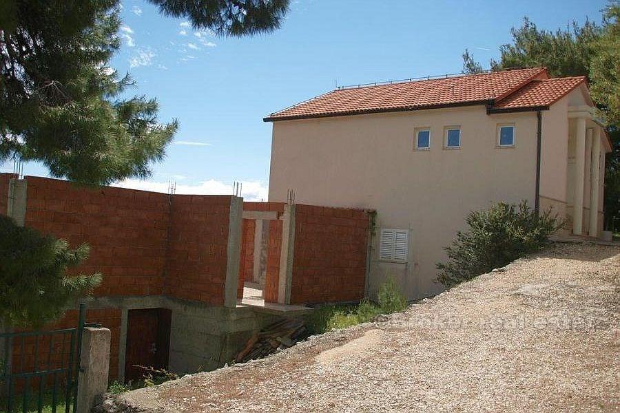 Riwiera Makarska, bliźniak w trakcie budowy