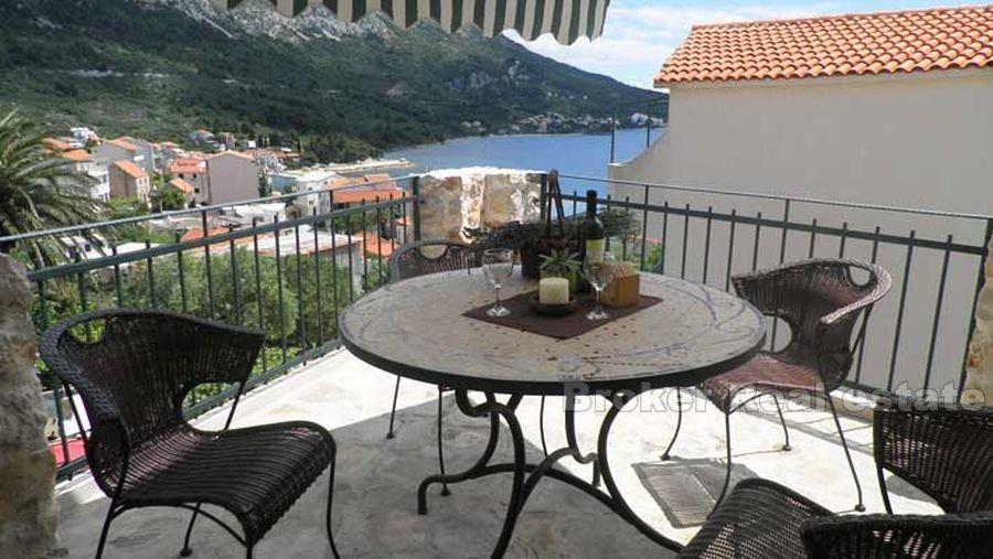 Makarska Riviera, maison jumelée en pierre